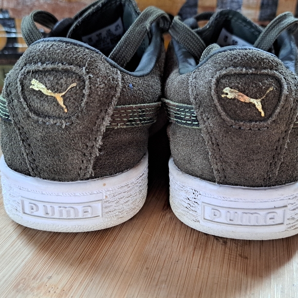 Puma Sneakers, Kid Size 13, Green Camouflage, Suede Low Tops, Skateboard Shoes - Picture 5 of 12